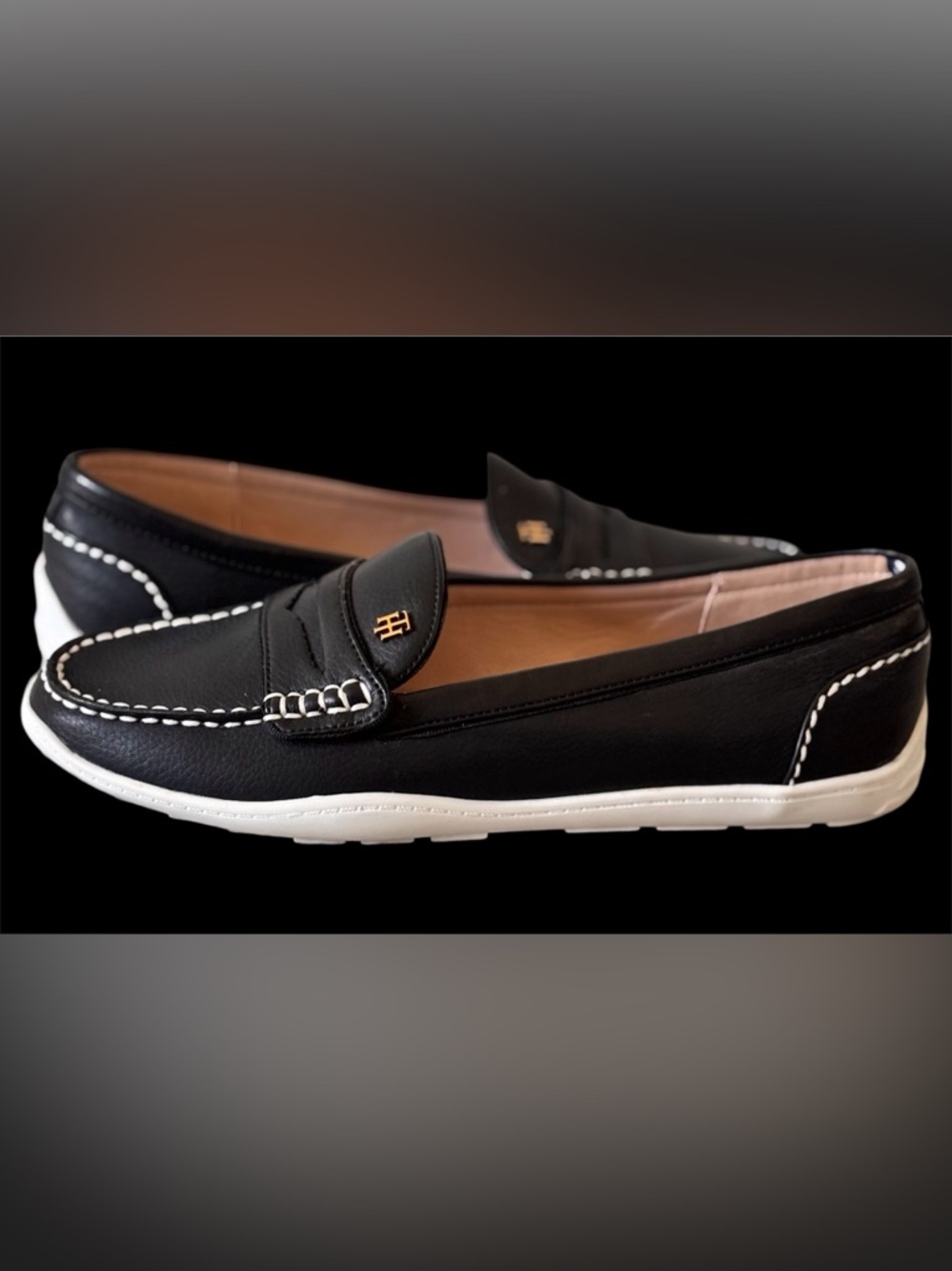 Tommy Hilfiger Kaia Loafers Black Vegan Size 7.5 Medium